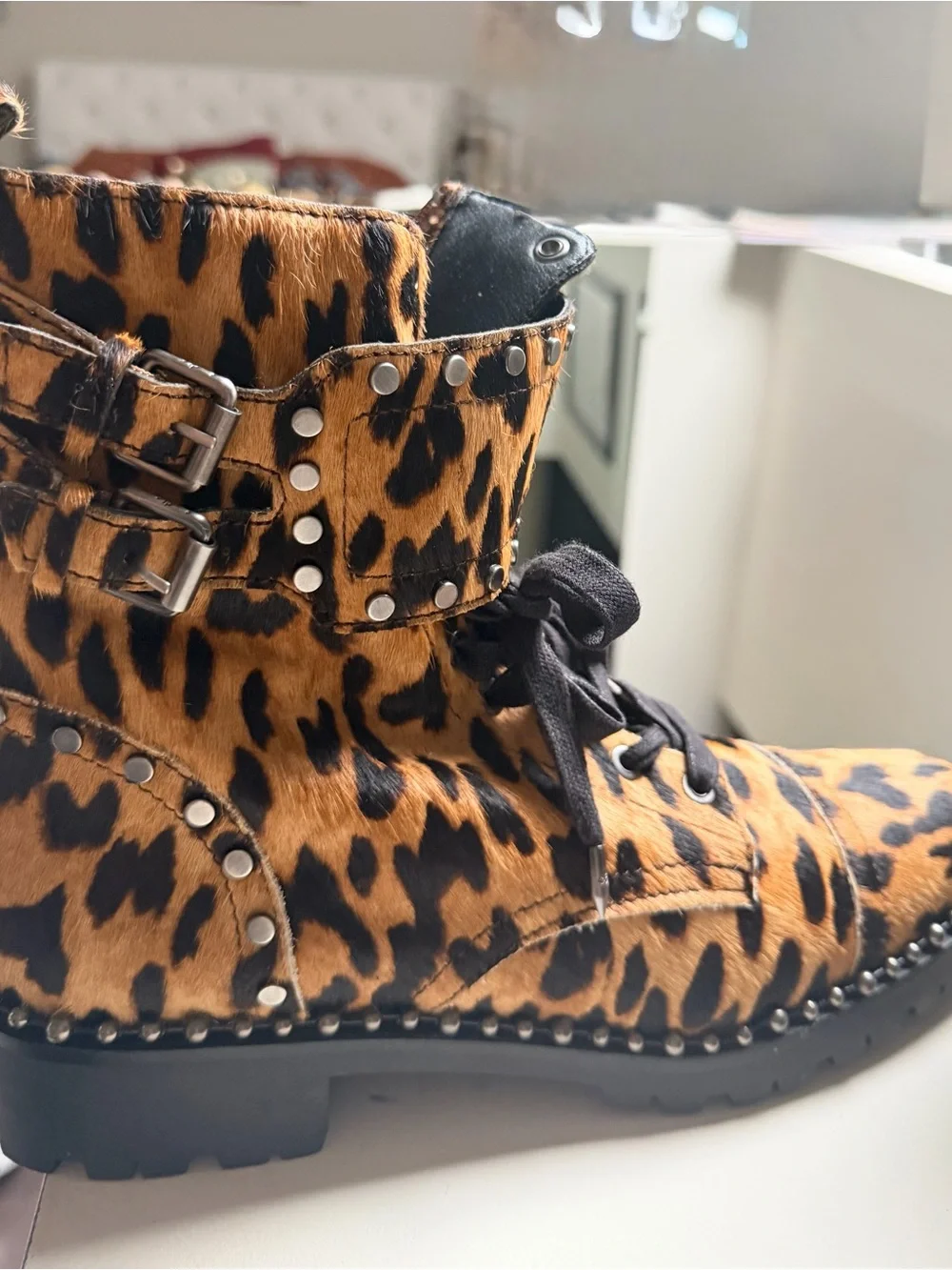 N/A bold leopard